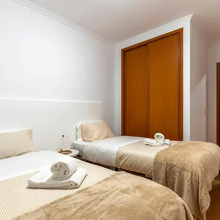 Apartamento Pereira's Apartment- Free Garage *