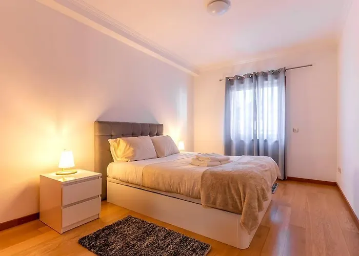 Apartment Pereira's Apartment- Free Garage *