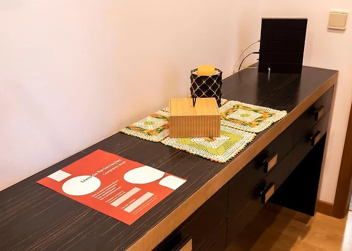 Pereira's Apartment- Free Garage Apartment